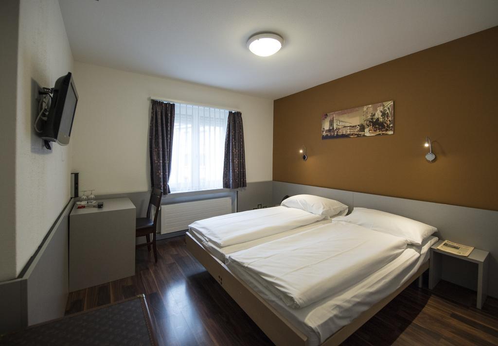 Alexander Guesthouse Zurich Old Town Chambre photo